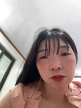 cuty lusy online show from February 19, 3:30 pm