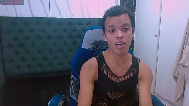 WilThePasive online show from February 16, 1:18 pm