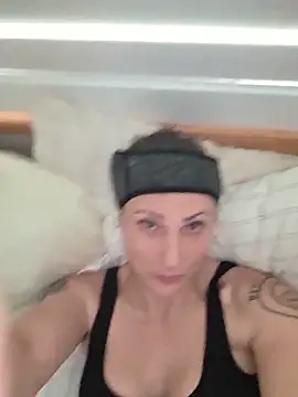 SylviaSunday online show from June 14, 10:23 pm