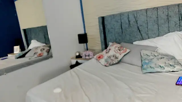 PamelaChu01 online show from March 4, 1:11 am