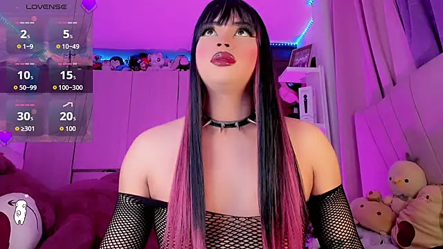Danna xz online show from May 13, 5:21 pm