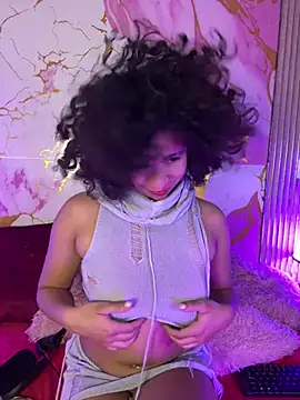 Snapshot of Woo_isDaphne chatting on July 21, 12:24 am Woo isDaphne online show from July 21, 12:24 am