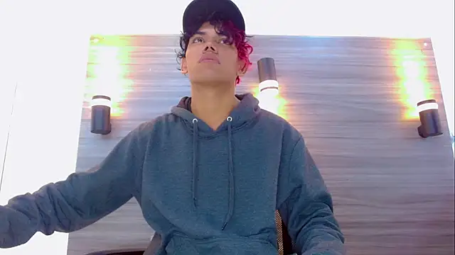 DaviidBuckx  online show from April 19, 2:00 am