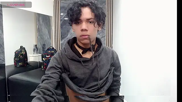 DaviidBuckx  online show from June 9, 9:04 pm