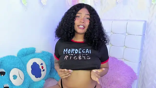 Angel Belll online show from July 20, 3:21 am
