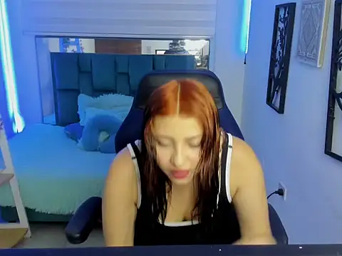 bloom winxx online show from March 1, 3:30 am