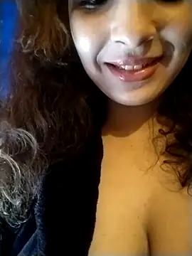 Quee1997 online show from February 9, 10:36 pm