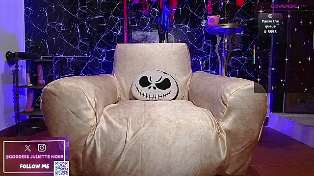 GoddessJulietteNoiir online show from March 11, 10:32 am