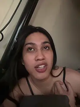 Snapshot of goddess_athena69 chatting on June 19, 3:00 am goddess athena69 online show from June 19, 3:00 am