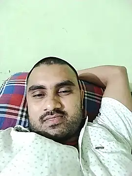 loyalboy 0052 online show from August 4, 7:38 pm