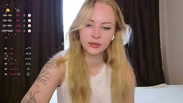 Snapshot of lilMelaniloveis chatting on July 30, 7:18 am lilMelaniloveis online show from July 30, 7:18 am