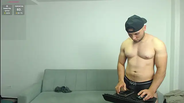 jhustin marcius online show from April 19, 6:10 pm