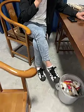 so-exciting online show from March 6, 6:15 pm