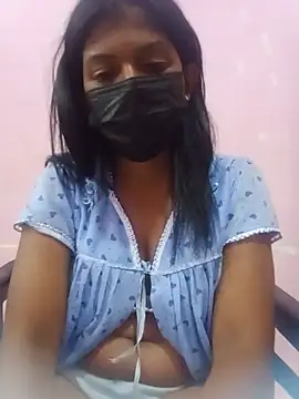 Snapshot of Malee_S chatting on June 18, 5:06 pm Malee S online show from June 18, 5:06 pm