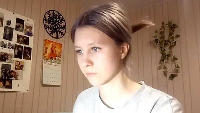 RunawayBr1de online show from February 28, 3:24 pm