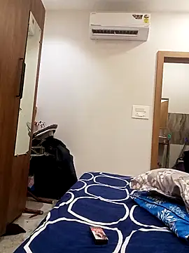 Sam03s online show from April 22, 6:31 pm