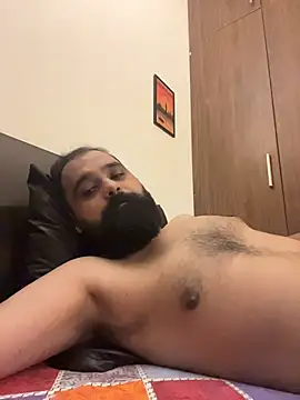beerboy2222 online show from July 26, 1:29 pm