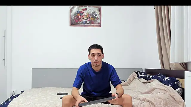 AdonisGODR online show from February 18, 7:10 pm