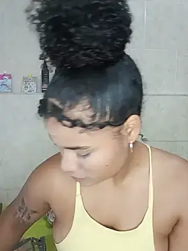 Snapshot of BrianaSweetxxx chatting on July 26, 2:42 am BrianaSweetxxx online show from July 26, 2:42 am