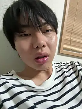 Snapshot of hibi0875 chatting on February 10, 5:06 pm hibi0875 online show from February 10, 5:06 pm