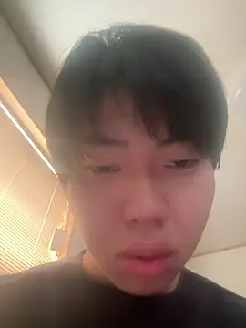 Snapshot of hibi0875 chatting on February 20, 3:25 am hibi0875 online show from February 20, 3:25 am