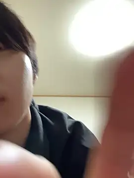 Snapshot of hibi0875 chatting on March 12, 9:48 am hibi0875 online show from March 12, 9:48 am