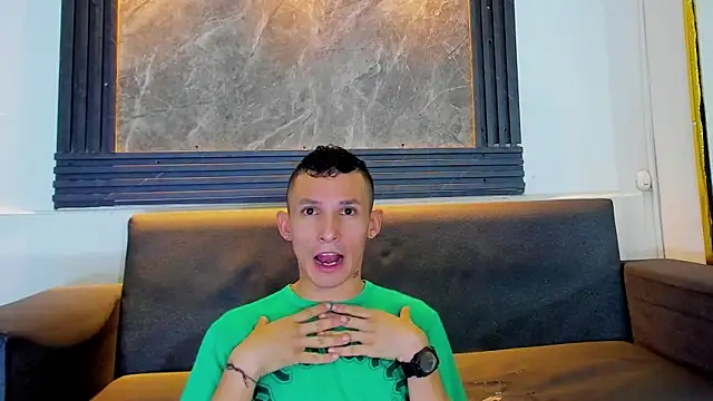 Isaak 26 online show from February 22, 12:15 pm