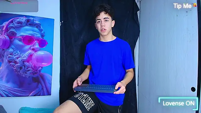 Gael moon  online show from March 9, 2:26 am