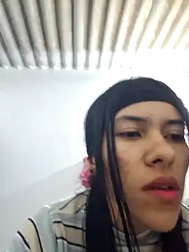 Alannys19 online show from February 19, 3:57 am