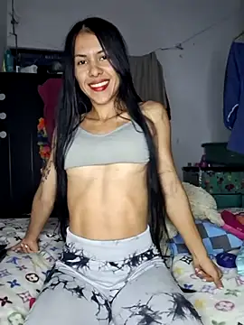 Alannys19 online show from April 21, 4:19 am