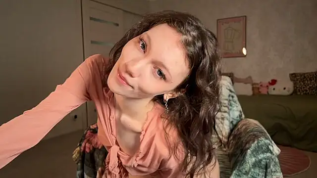 Snapshot of MiaPimmy chatting on July 21, 4:26 am MiaPimmy online show from July 21, 4:26 am
