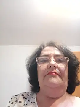 Snapshot of xMaryxAnne chatting on May 9, 6:02 pm xMaryxAnne online show from May 9, 6:02 pm