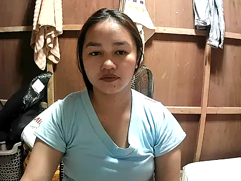 Cloudette 17 online show from March 7, 8:11 am