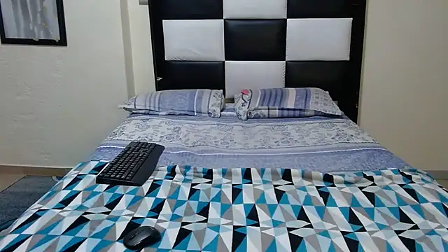 VeronaDimexx online show from March 26, 9:42 pm