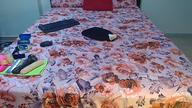 VeronaDimexx online show from April 21, 3:24 am