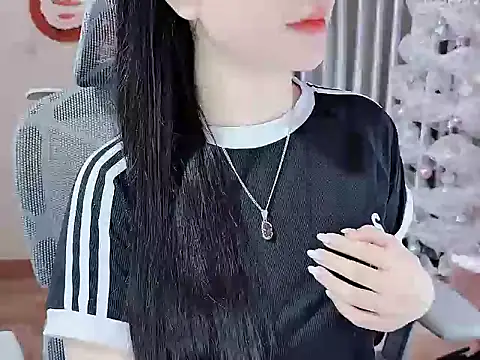 Snapshot of Agnelyn___ chatting on February 22, 3:40 am Agnelyn online show from February 22, 3:40 am