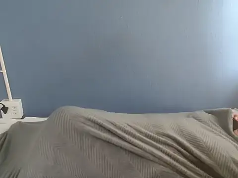 Sweet-Bella17 online show from February 13, 7:26 am