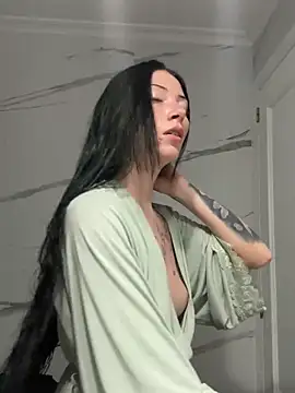 Karmenlovex online show from April 21, 8:55 pm