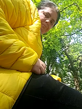 Sony28v online show from April 23, 12:29 pm