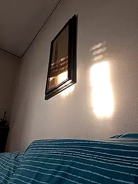 Sony28v online show from April 24, 5:32 am