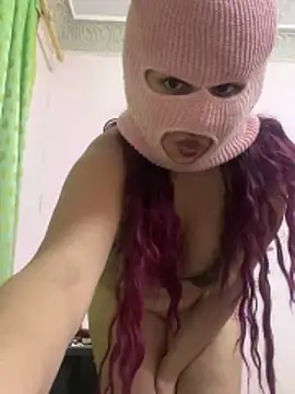 Snapshot of faettaa chatting on March 6, 7:54 pm faettaa online show from March 6, 7:54 pm