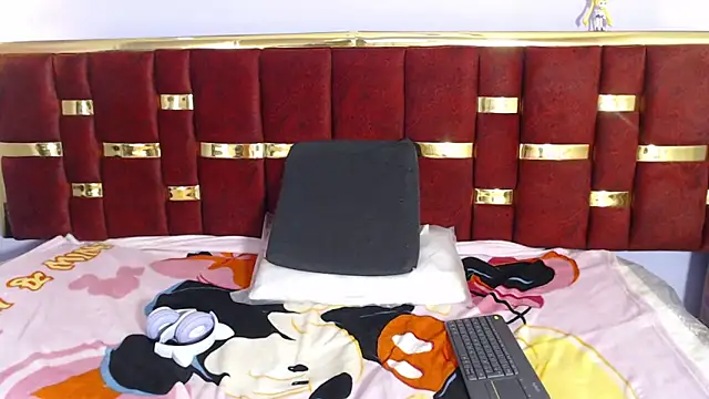  angela45cute online show from March 2, 3:41 am