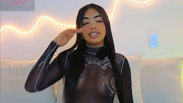 Alyssa bunnyx online show from March 27, 5:13 am