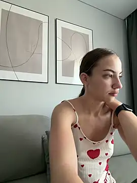  Patricia P online show from May 26, 4:08 am