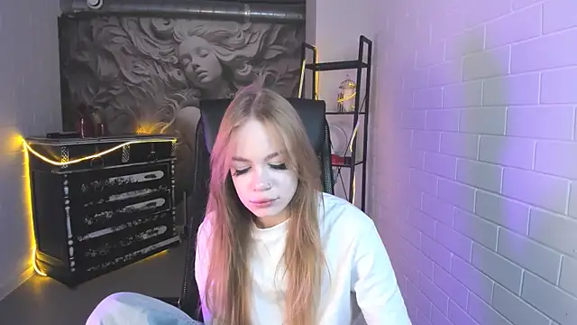 AmyNox online show from July 11, 9:12 am