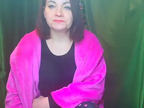 Milana9732 online show from April 12, 3:28 pm