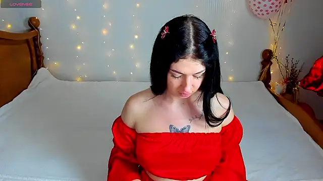 milanasky5 online show from March 5, 6:59 pm