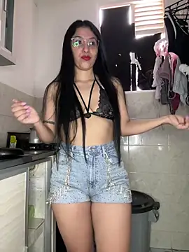 Snapshot of samanta_big_ass_ chatting on May 17, 1:29 pm samanta big ass online show from May 17, 1:29 pm