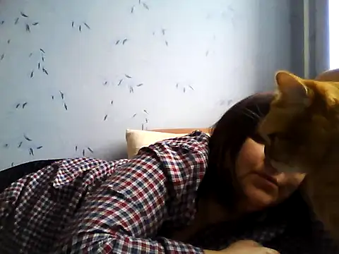 LockyCharm111 online show from April 21, 4:41 am