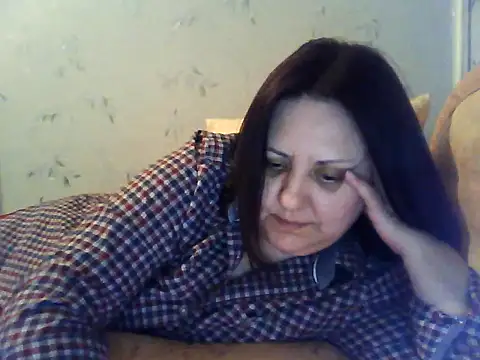 Snapshot of LockyCharm111 chatting on April 22, 6:20 pm LockyCharm111 online show from April 22, 6:20 pm